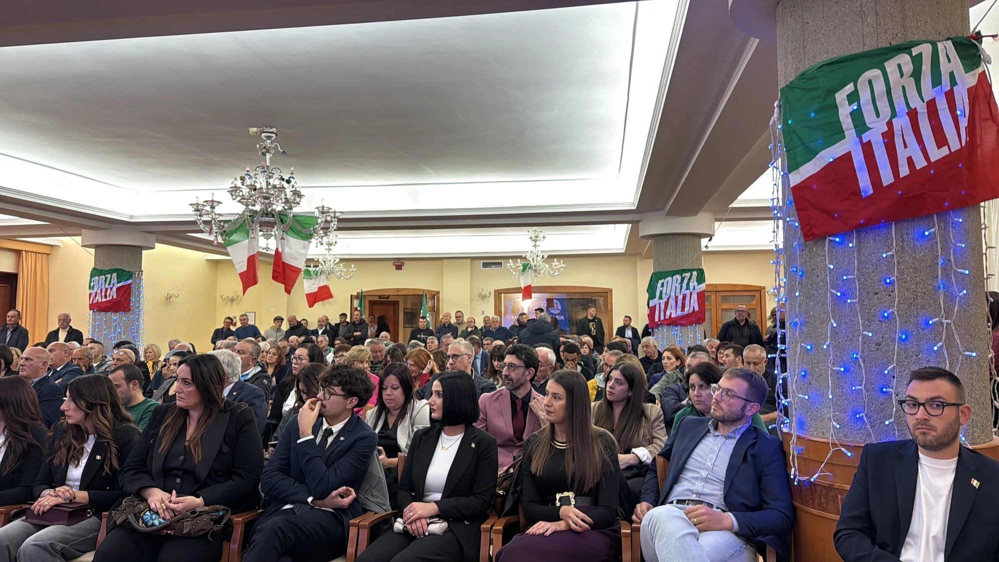 Una veduta della sala e dei partecipanti al congresso cittadino.