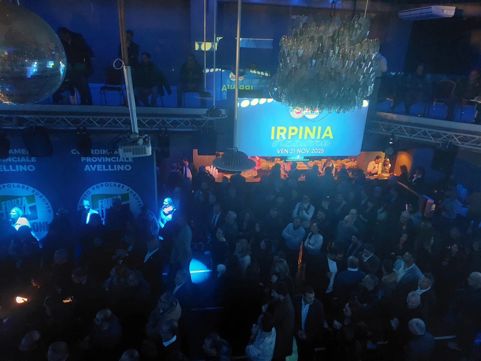 Un pubblico numeroso riunito nella sala di un evento. Archivio fotografico Regionali 2025.